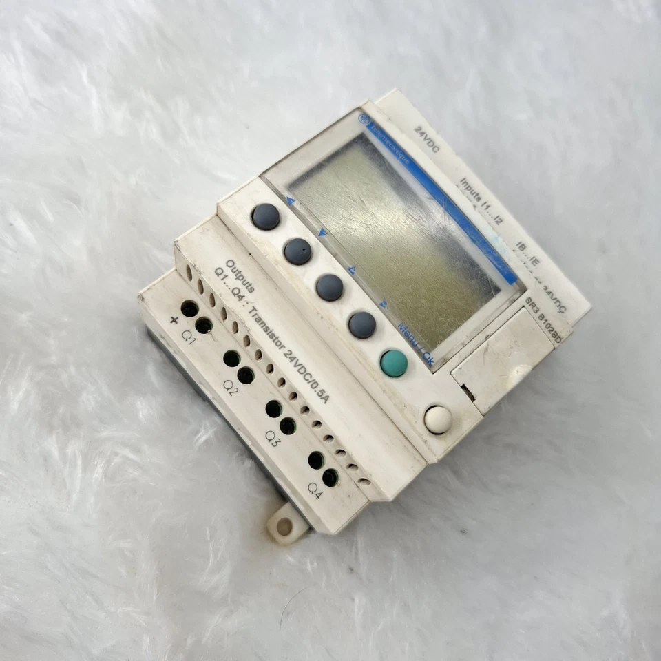 Telemecanique SR3 B102BD Programmable Smart Relay 24VDC SR3B102BD